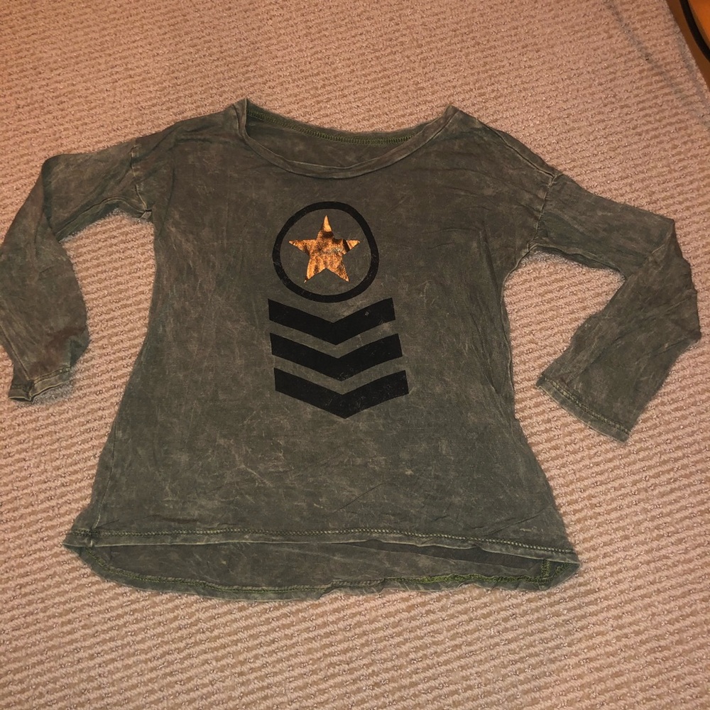 graphic long sleeve top